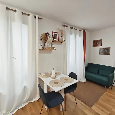 Seine 2-min & Notre Dame Cozy 아파트